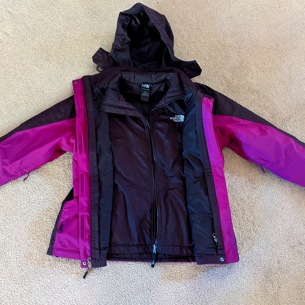 North Face Women's Jacket - Size M